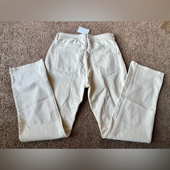 NWT H&M Slim High Waist White Women's Jeans Size 8 - Picture 2 of 4